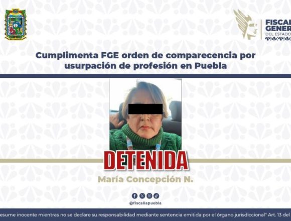 6a0b87b41b9c0 Detienen a exempleada del gobierno de Puebla por presunta usurpación de profesión