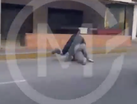 Captura-de-pantalla-2026-05-26-a-las-9.05.15-a.m Choque y pelea entre conductores en Calzada Zavaleta entorpece la mañana en Puebla