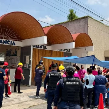 Supervisan simulacro por hipótesis de sismo en estancia infantil Andropolis de Puebla