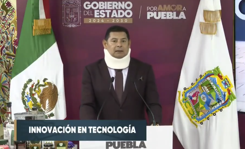 Armenta anuncia plan para incorporar 8 mil vehículos eléctricos Olinia en Puebla a partir de 2027