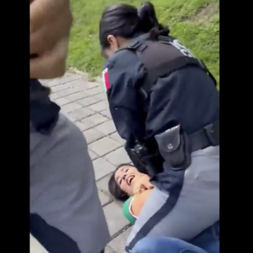 Captura-de-pantalla-2026-06-12-a-las-9.22.35-a.m Policías de San Andrés Cholula someten a mujer frente a sus hijos; autoridades justifican intervención