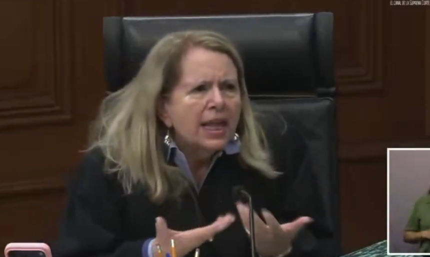 Ministra de la Suprema Corte genera controversia por comentario sobre hoteles “all inclusive”