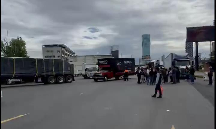 Captura-de-pantalla-2026-06-24-a-las-9.23.23-a.m Bloqueos de AMOTAC afectan carreteras en Puebla pese a acuerdo con Segob