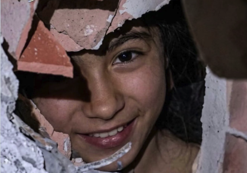 El rescate de Fabiana, símbolo de esperanza tras el terremoto en Venezuela