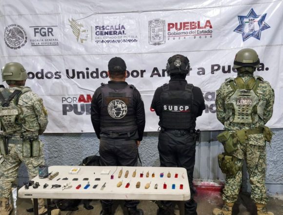 Decomisan armas y accesorios prohibidos en el penal de San Pedro Cholula