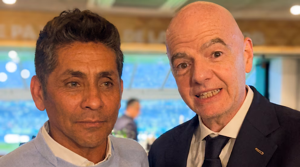 PD4NQQIZGVDEZAYROG7KNRKWR4 Gianni Infantino cederá su lugar a Jorge Campos en el partido México vs Corea del Sur