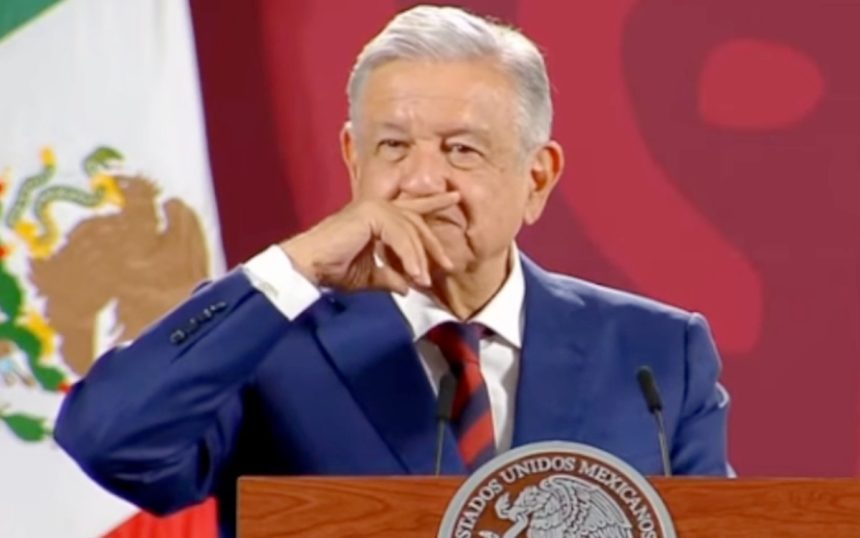PAN presenta denuncia ante la Corte Penal Internacional contra AMLO por presuntos crímenes de lesa humanidad; Sheinbaum responde con críticas