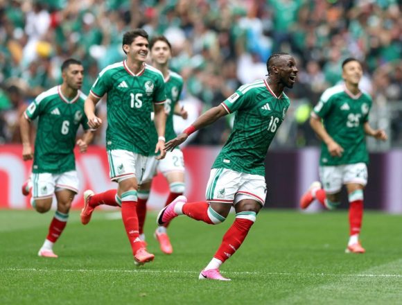 cd2d22bc2b59294a09ff50647d188f338fb3ca13 México gana su primer partido inaugural en un Mundial tras 16 años