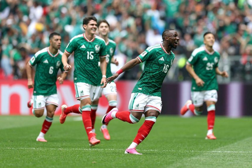 cd2d22bc2b59294a09ff50647d188f338fb3ca13 México gana su primer partido inaugural en un Mundial tras 16 años