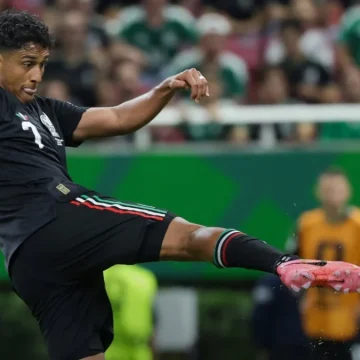 esta_ser-a_la_alineaci-n_de_m-xico_para_enfrentar_a_chequia_en_el_mundial_2026_-1-.png_868175434 México alista alineación con Ochoa para enfrentar a Chequia en el Mundial 2026