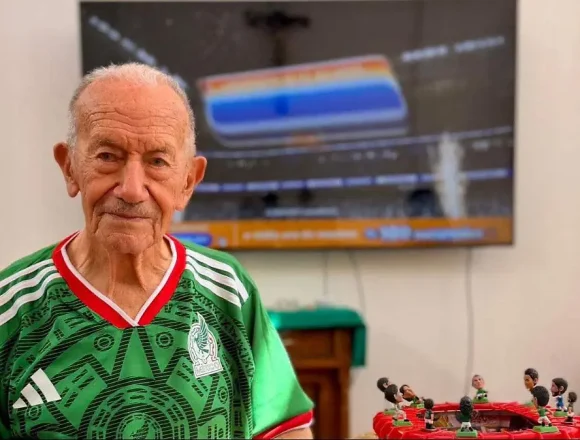 Cheché, el tlaxcalteca de 99 años que ha vivido todos los mundiales