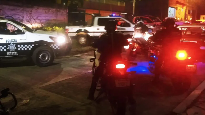 Detienen a comandante y tres policías de Ixhuatlán del Sureste en operativo federal relacionado con secuestro de periodista