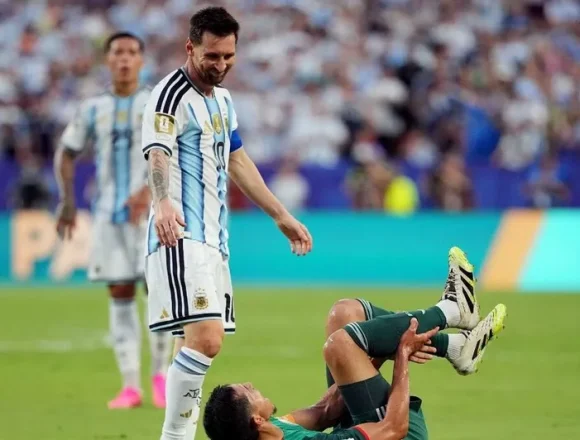 La entrada de Messi en Argentina vs. Argelia que no mereció la tarjeta roja en el Mundial 2026