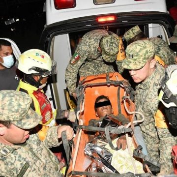 Ejército mexicano rescata a dos personas tras sismos en Venezuela
