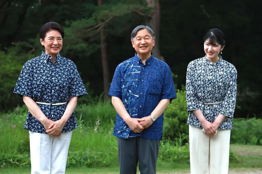 17842093330700 Japón aprueba reforma que mantiene veto a emperatriz y favorece sucesión masculina