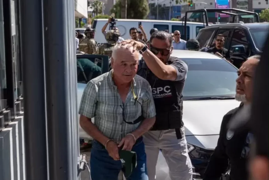 6a5a4de22ebcb__940x940 Detención de Ernesto Ruffo Appel genera preocupación por trato y transparencia