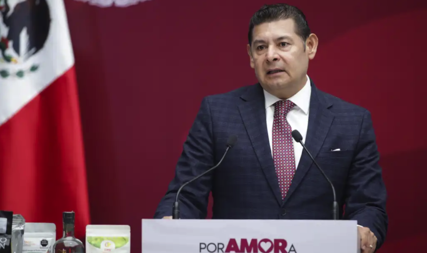Armenta buscará reunión con federación para revisar estatus del Tren México-Puebla-Veracruz