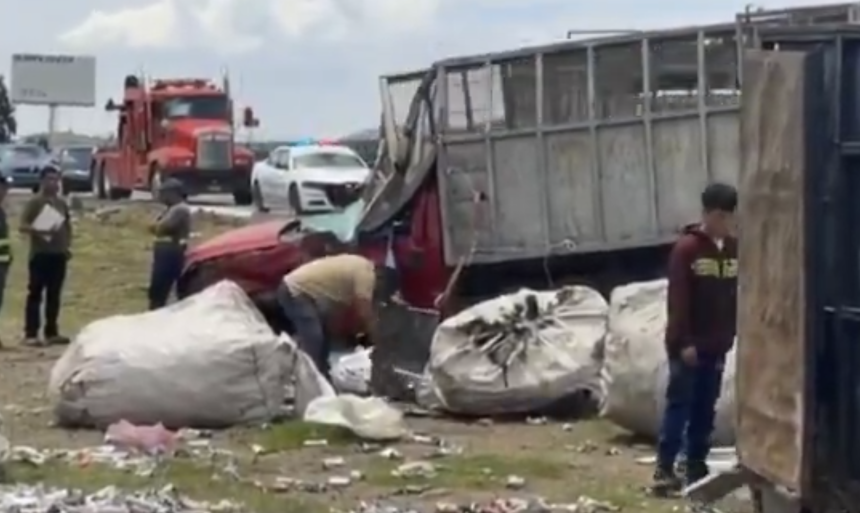 Volcadura en la autopista Puebla-Orizaba deja un muerto y dos heridos en Amozoc