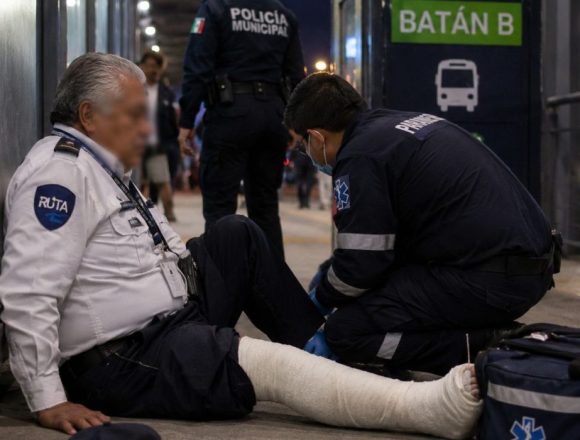 WhatsApp-Image-2026-07-02-at-1.58.24-PM-1160x700-1 Asalto a guardia de la tercera edad en sistema RUTA de Puebla deja fractura y preocupación por la seguridad