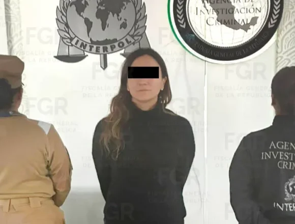aprehension-gilda-susana-lozoya-austin Detienen a Gilda Lozoya, hermana de Emilio Lozoya, por caso Agronitrogenados