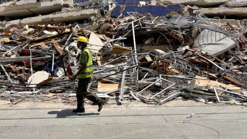 f960x540-776339_850414_5050 Suman 2,595 muertos por terremotos en Venezuela, confirma presidenta encargada
